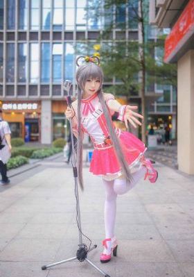 暑假结束后的她动漫_超清在线播放